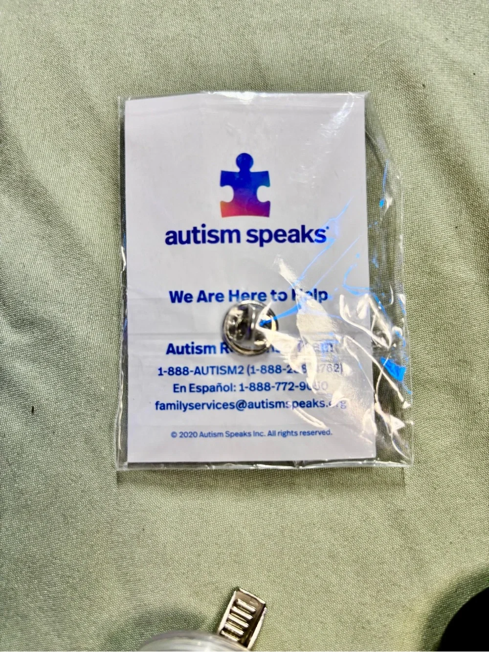 Two Autumn Pumpkin Retractable Badge Reels - Picture 7 of 7